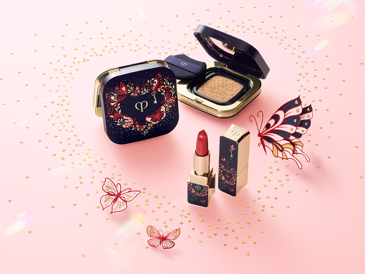 BUTTERFLY KISSES ときめきの出会いへと導く自由な羽ばたき。