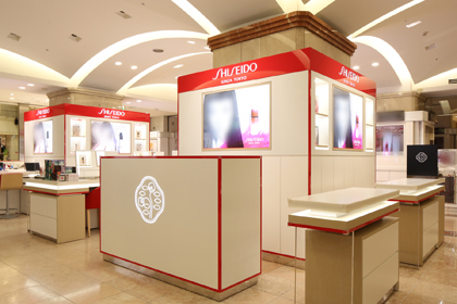 鶴屋百貨店 1階化粧品売場 資生堂カウンター 資生堂の化粧品 コスメ ワタシプラス 資生堂