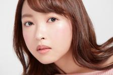 乾燥肌に見せない!1日中ツヤ肌感をキープするベースメイクの方法