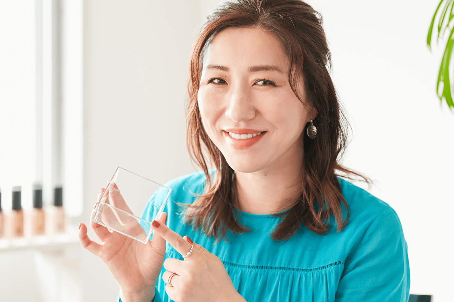 長井かおりさん教えて！コスメの整理&収納術｜PiCKFUL｜ワタシプラス 