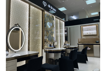 藤崎 1階化粧品売場 クレ・ド・ポー ボーテ ショップ | 資生堂の