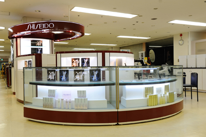 デパートの店舗 兵庫県 資生堂の化粧品 コスメ ワタシプラス 資生堂 デパートの店舗 兵庫県 資生堂の化粧品 コスメ ワタシプラス 資生堂