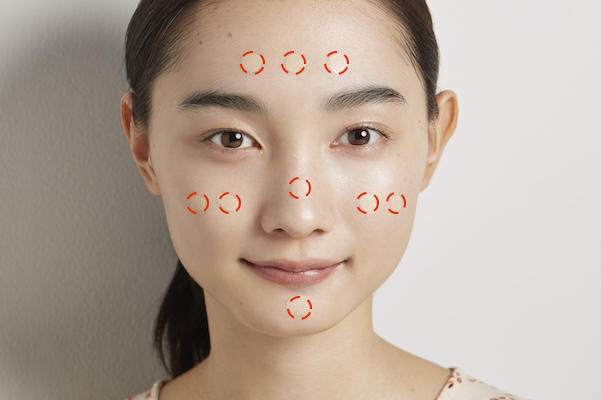 うるツヤ肌に見えるベースメイクの作り方