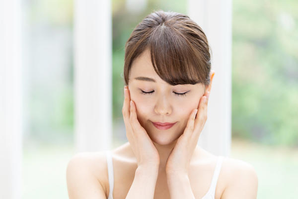 効果的な化粧水のなじませ方