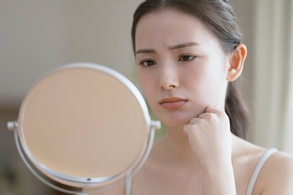 肌も夏バテ気味かも⁉まずはセルフチェック＆夏の終わりのケア方法とは？