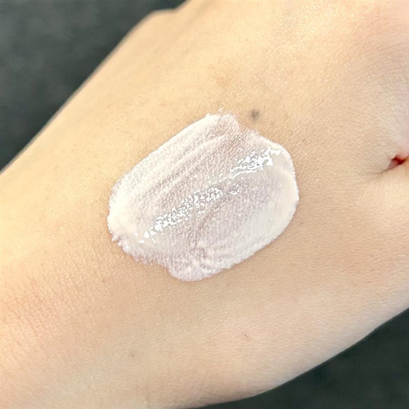 インウイ フィックスプライマーのテクスチャー画像