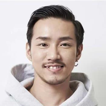 松井レイさん