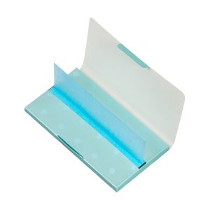 「資生堂 汗もとれるあぶらとり紙 010」　418円(税込) 