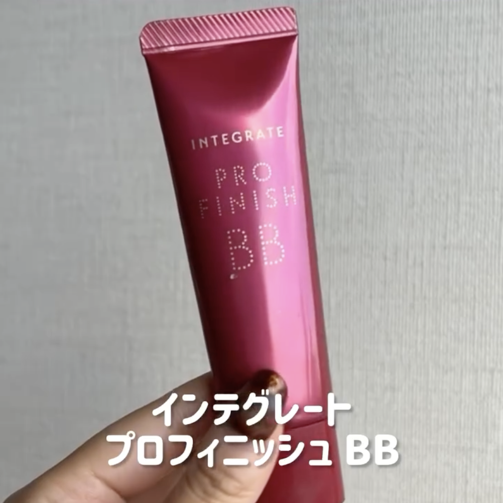 BBクリームとは？CCやファンデとの違い・崩れない塗り方をプロが徹底解説
