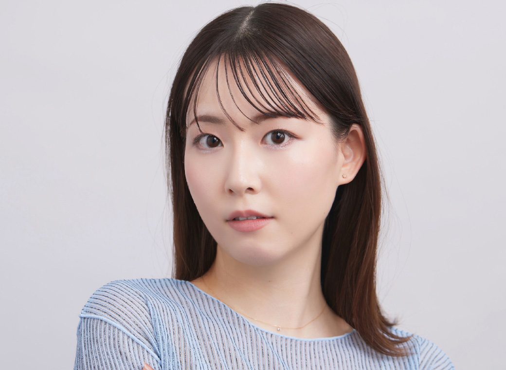 目もとの存在感UP！洗練アイメイク