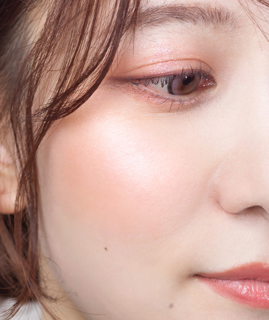 LOOK4のチーク
