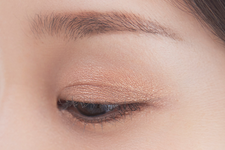 LOOK3の目元アップ画像
