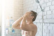 【男性の汗のニオイ対策】身体・頭・顔の洗い方＆おすすめアイテム徹底解説