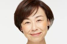 【50代からのメイク】たるみ&くすみはチークでカバー!「ちょい高チーク」で脱・老け印象