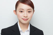 Web面接用就活メイク＆ヘアのやり方。メリハリ・フレッシュ感・血色感がポイントに！