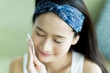 【収れん化粧水おすすめ6選】毛穴・べたつき・ほてりにも◎!キュッと引き締め美肌へ♪
