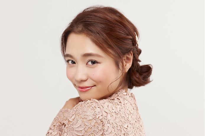 仕事帰りに簡単チェンジ！5分でつくるパーティーヘアアレンジ♪