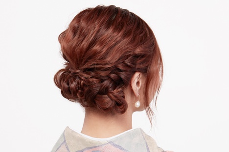 着物にも似合う 上品ヘアアレンジ ギブソンタック を今っぽくアップデート 美容の情報 ワタシプラス 資生堂 着物にも似合う 上品ヘアアレンジ ギブソンタック を今っぽくアップデート 美容の情報 ワタシプラス 資生堂
