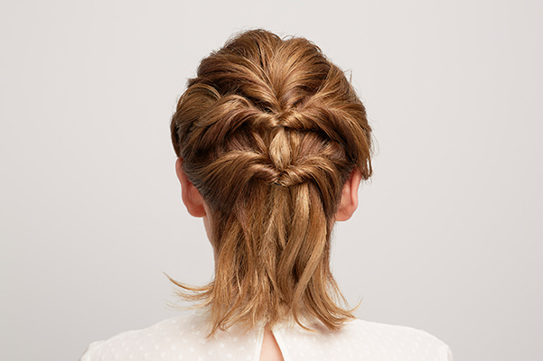 くるりんぱでつくるボブのヘアアレンジ