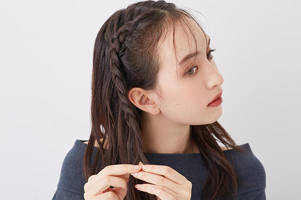 顔周りブレイズ に挑戦 セレブ 韓国アイドルも夢中のヘアアレンジ 美容の情報 ワタシプラス 資生堂