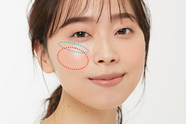 血色感を高めるチークの入れ方