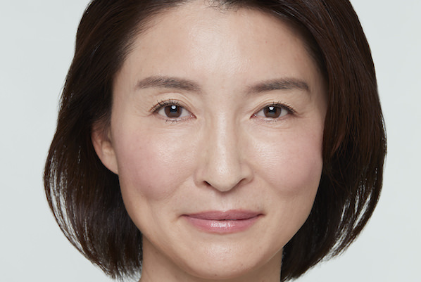 包容力のあるやさしい先輩に!親しみやすいカジュアルメイク