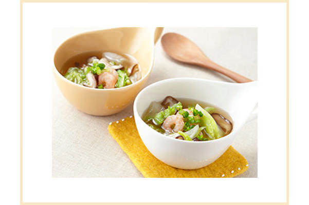 【むくみ対策レシピ】白菜と生しいたけのスープ