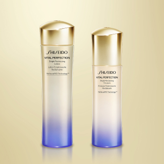 SHISEIDO バイタルパーフェクション オンラインストア限定キット
